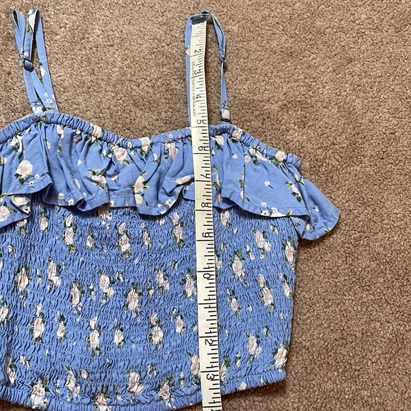 MATCHING SET: Hollister 2-Piece Smocked Floral Top/Skort Set - Picture 10 of 11